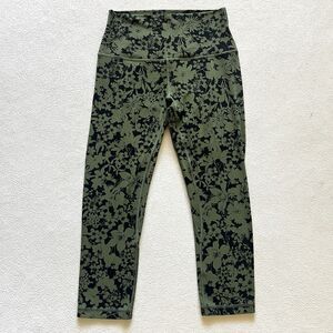 Lululemon Women Align High Rise Crop Efflorescent Barracks Green Black Print 6